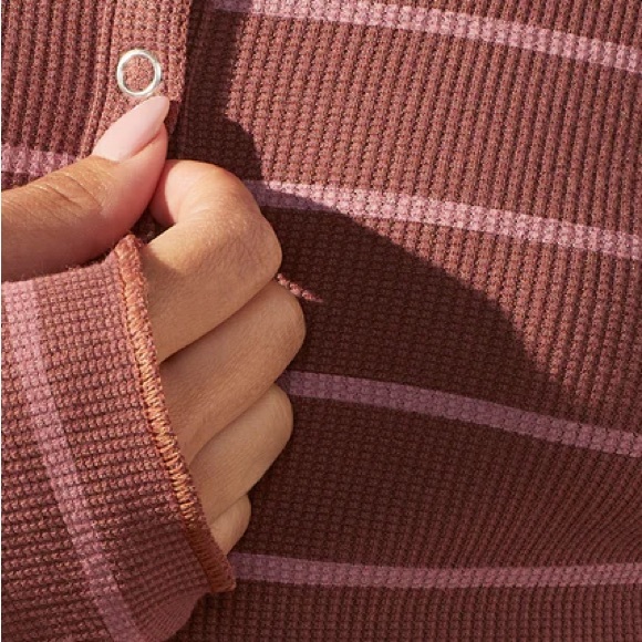 UpWest Henley Waffle Top NWT - Picture 4 of 5